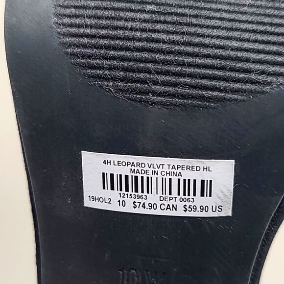 Torrid Black Velvet Ankle Strap Heels & Gold Glitter Leopard Print Peep Toe, 10W - Picture 10 of 11